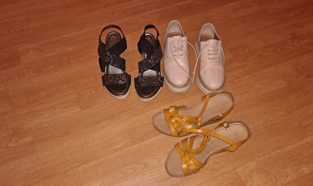 Vêtements ses 3 Paires de Chaussure