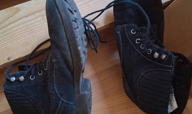 Vêtements bottines Taille 37