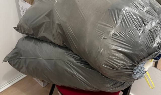 Vêtements 2 gros sacs de vêtements