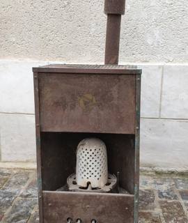 Antiquités un chauffage au gaz