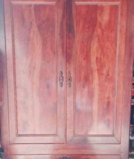 Antiquités armoire 19eme style lingère