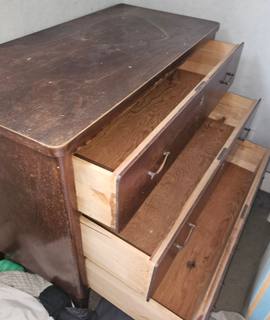 Antiquités lit et meubles