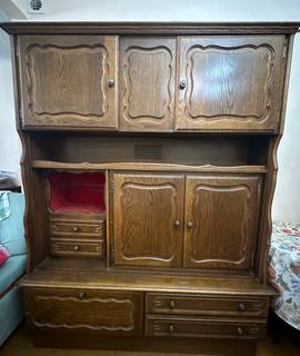 Antiquités meuble bois massif buffet