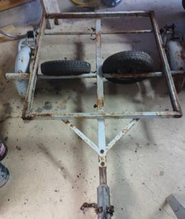 Auto-Moto chassis remorque Erka à rénover