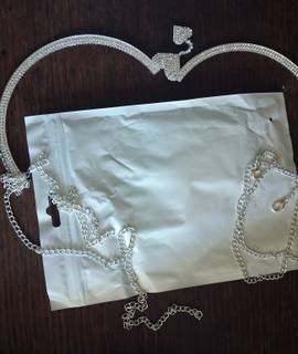 Bijoux, accessoires bonne bijoux poitrine