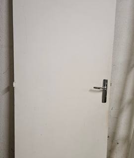 Bricolage porte d'intérieur