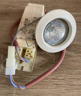 Bricolage spot halogène