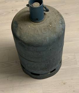 Bricolage bouteille de gaz butane 13kg vide