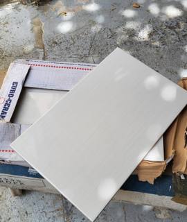 Bricolage reste carrelage Salle de Bain