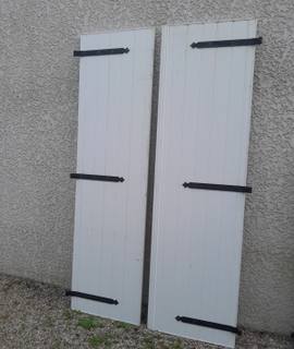 Bricolage une paire de volets en PVC