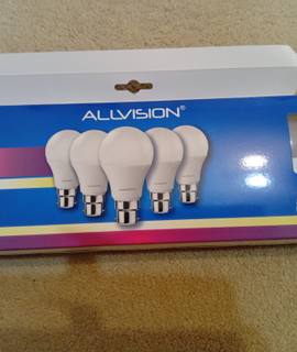 Bricolage 5 ampoules neuves B22