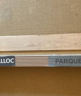 Bricolage 4 bottes de parquet contrecollé chêne