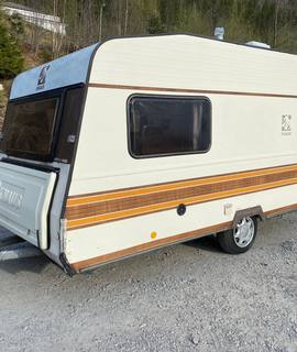 Camping caravane vintage Knaus (Années 80)