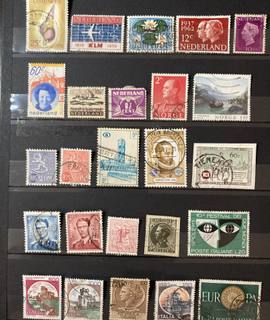 Collection timbres du MONDE - 22.02