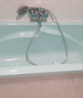Divers sanitaires en bon état