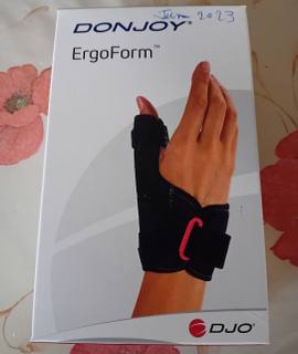 Divers attelle pouce droit