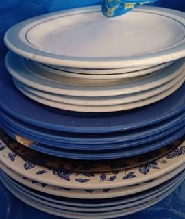 Divers jeu d'assiette plate, creuse et petite