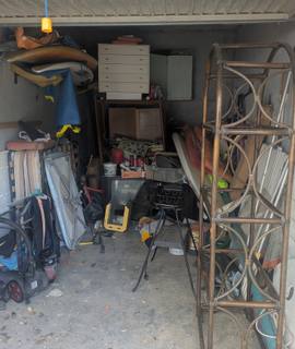 Divers vide garage