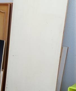 Divers une grande table de reception dimensions 2m04x0.83cm