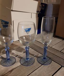 Divers lot de verres