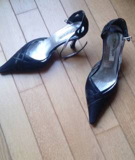Divers chaussures à talons
