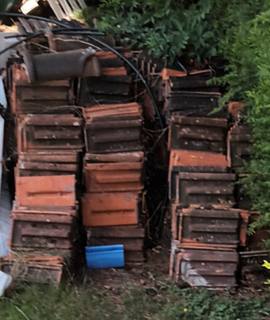 Divers tuiles anciennes