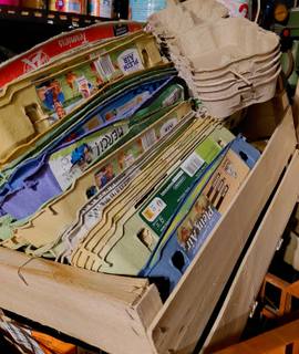 Divers lot de boites à oeufs