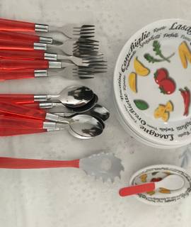 Divers service à spaghetti