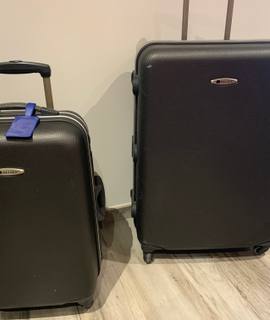 Divers valises rigides delsey