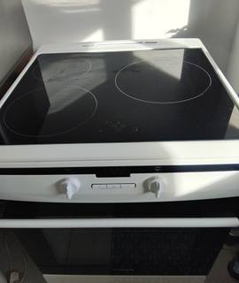 Electroménager cuisinière  THOMPSON