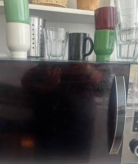 Electroménager micro-onde et four