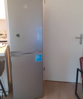 Electroménager réfrigérateur Indesit