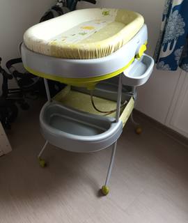 Equipements pour Bébé, Enfants, Puériculture plusieurs articles à donner