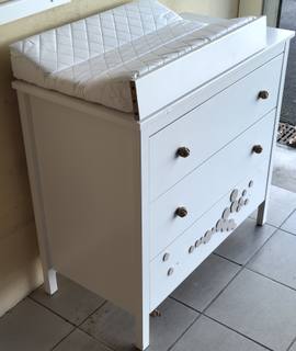 Equipements pour Bébé, Enfants, Puériculture table à langer – Commode 3 tiroirs (Sauthon)