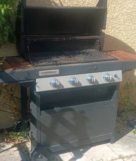Ferraille, métaux divers barbecue gaz