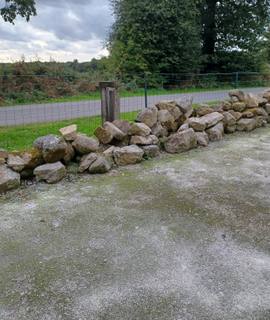 Ferraille, métaux divers pierres granit