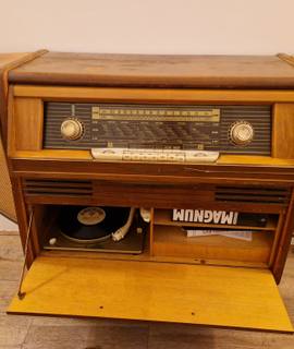 HiFi, Video, Photo meuble Radio tourne disque ancien