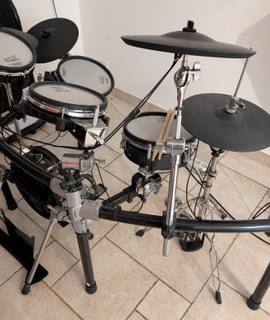 Instruments de musique batterie électronique Roland Vdrum TD-12 Kit complet