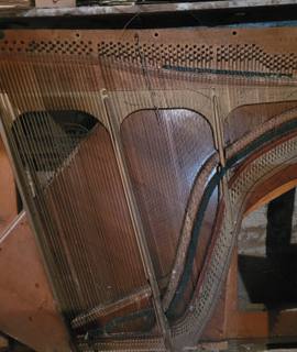 Instruments de musique table d'harmonie de piano