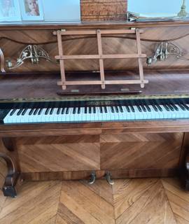 Instruments de musique piano droit PLEYEL