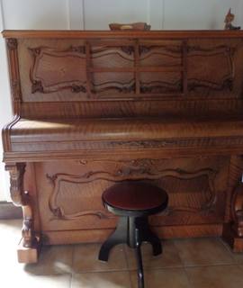 Instruments de musique piano droit