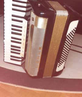 Instruments de musique accordéon Hohner