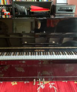 Instruments de musique piano droit en bon état