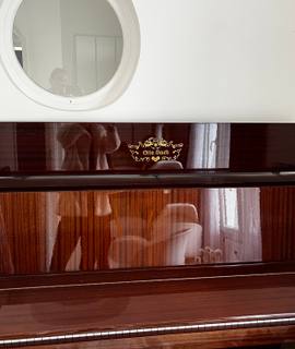 Instruments de musique piano hermann