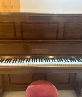 Instruments de musique de piano droit Waddington – À venir chercher à Fresnay-en-Retz