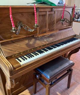 Instruments de musique piano droit de qualité