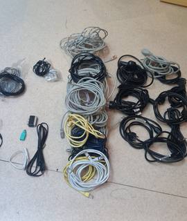 Informatique câbles informatiques