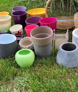 Jardinage différents cache-pots intérieur et extérieur