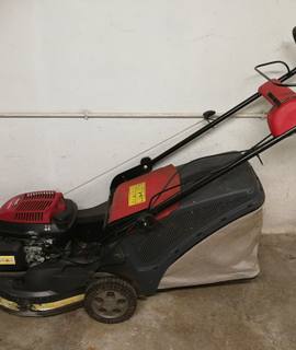 Jardinage tondeuse autotractée Honda