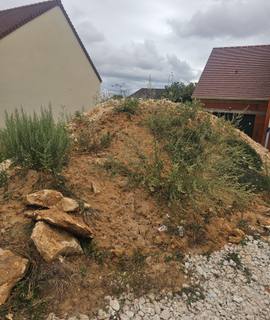Jardinage terre de remblais